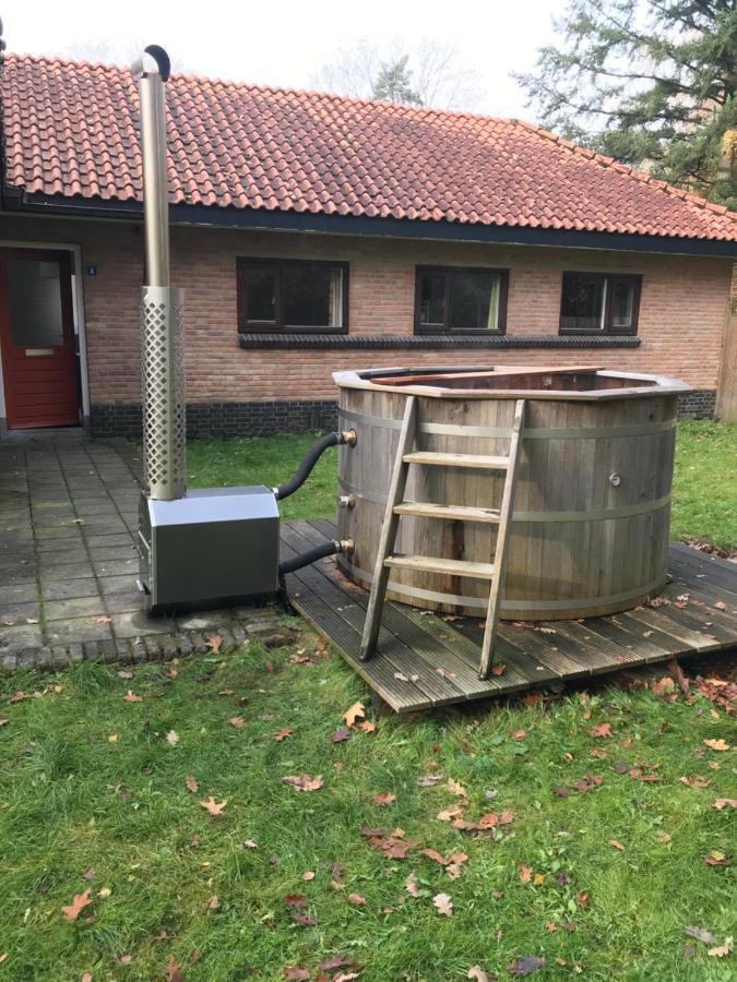 Horalaan 8-4 Ede-Bennekom Villa Luaran gambar